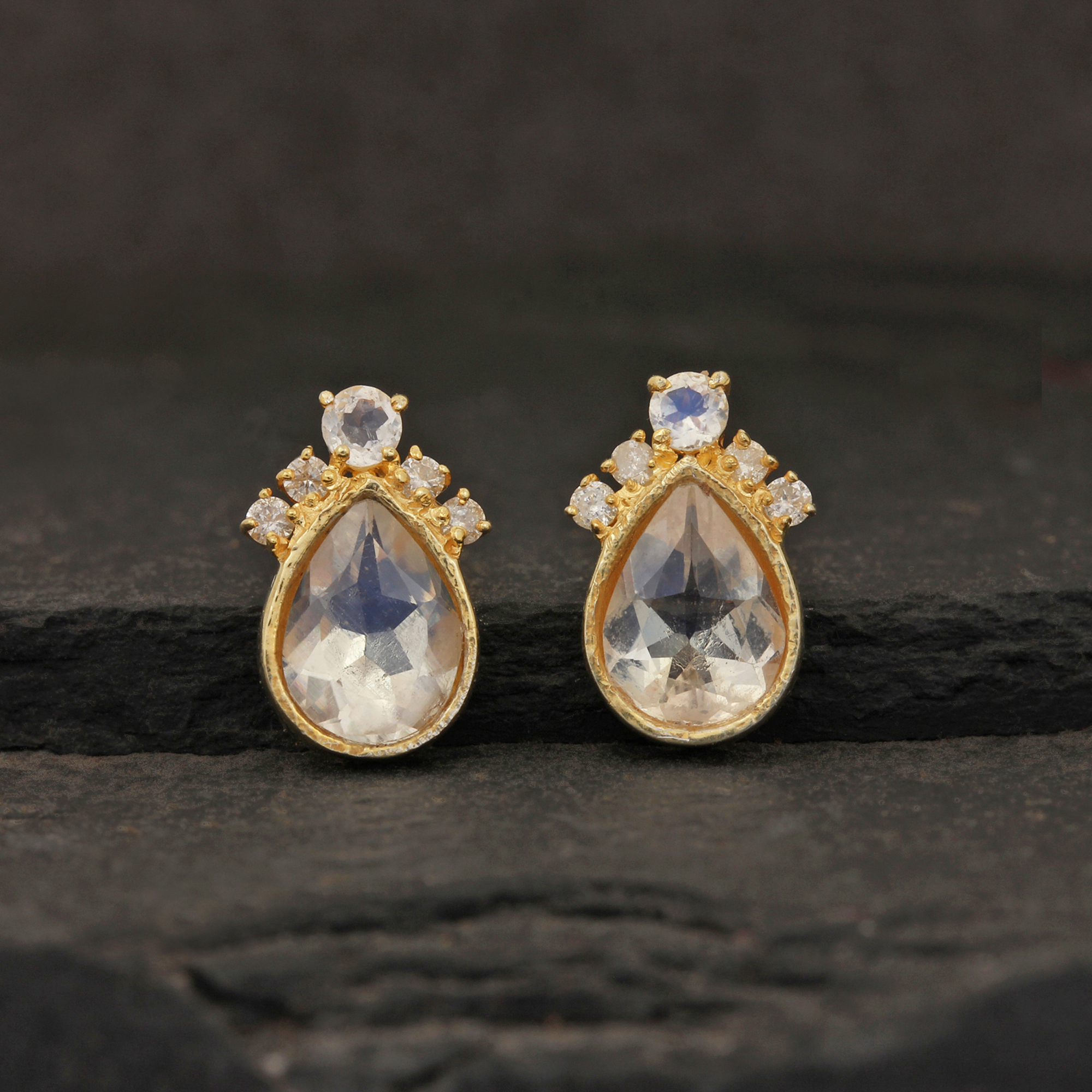 14k Gold Diamond Rainbow Moonstone Solitaire Stud Earrings