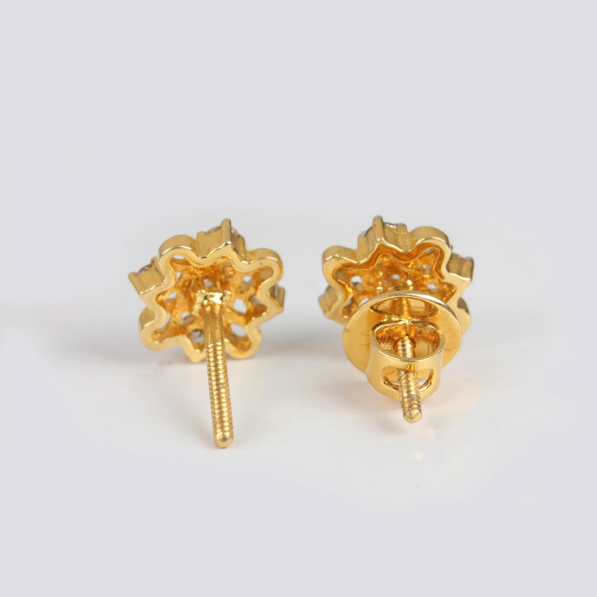 14k Gold Stud Earrings with Diamonds