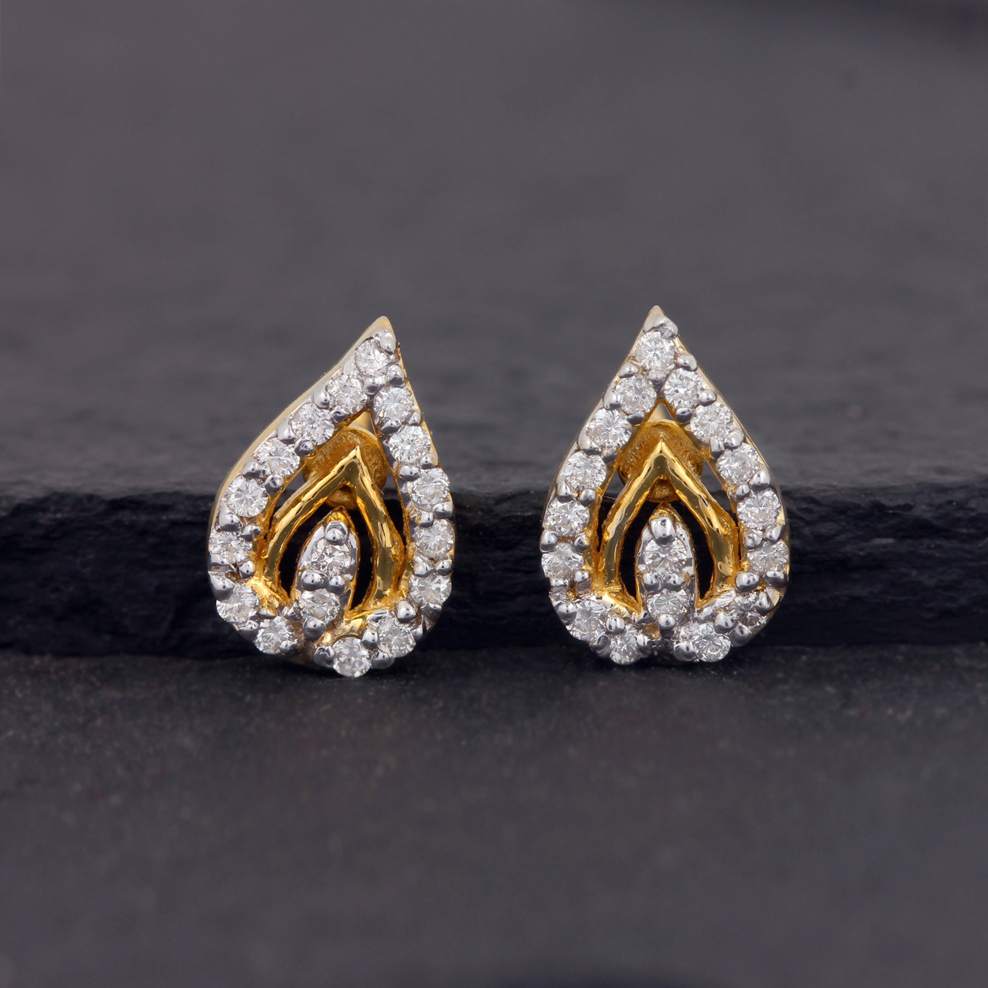 Natural Diamond Gold Pear Shape Earrings
