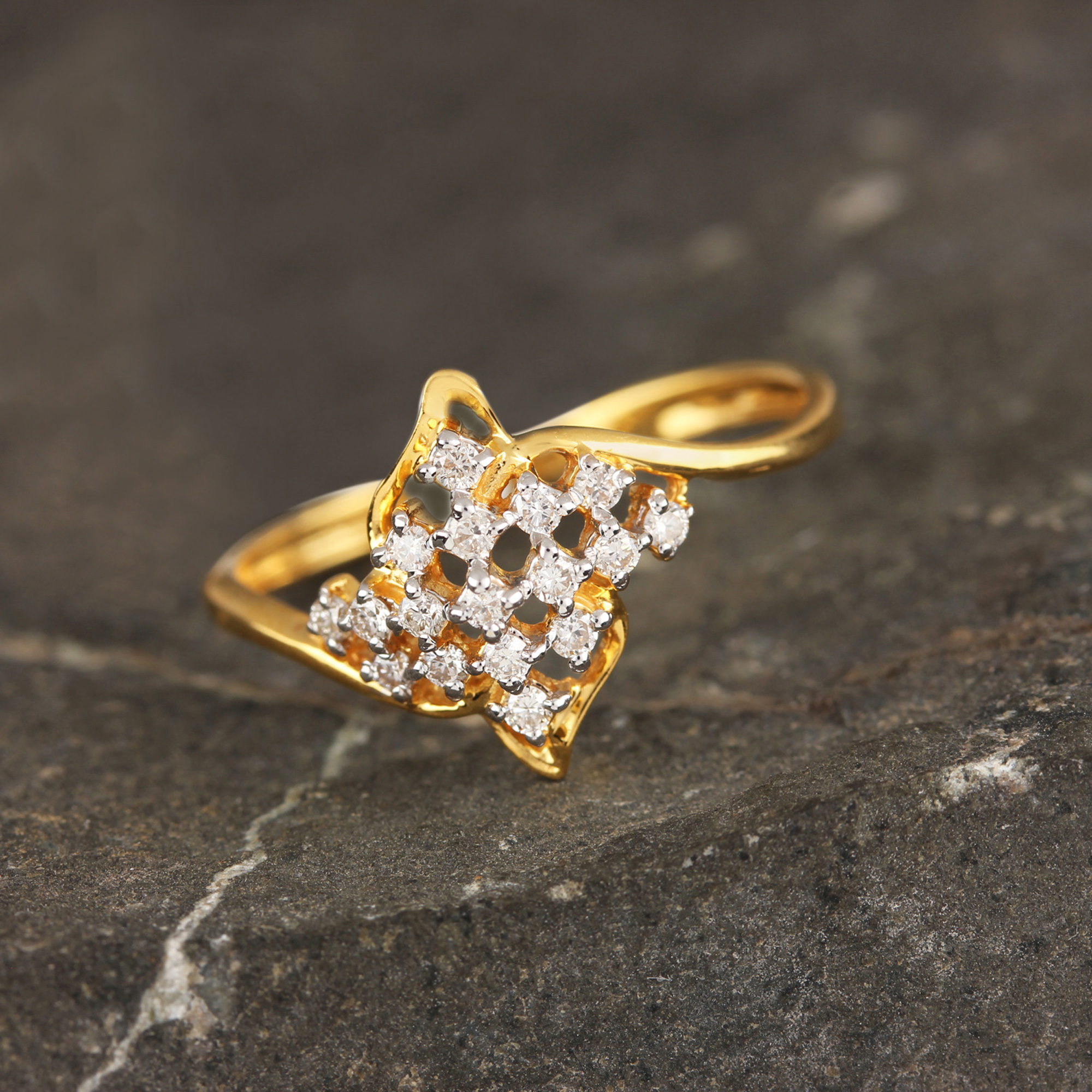 14k Yellow Gold With Diamond Ring