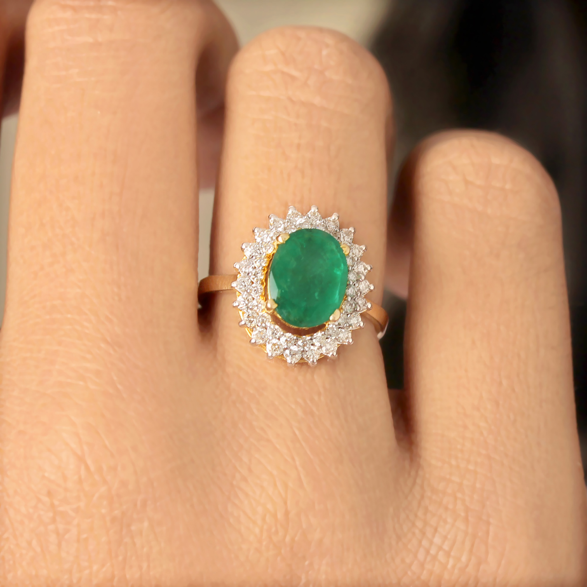 Solid Gold Ring In Diamond And Emerald